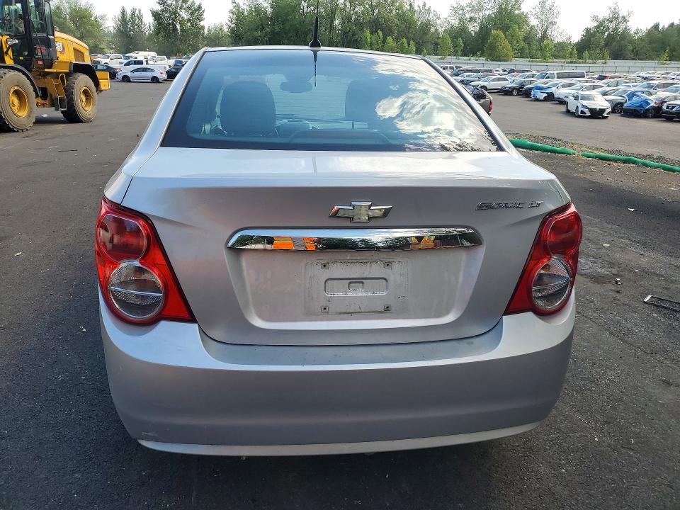 Photo 6 from auction – 2012 CHEVROLET SONIC with VIN 1G1JC5SH9C4167605