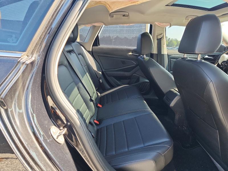 Photo 10 from auction – 2021 VOLKSWAGEN JETTA with VIN 3VWE57BUXMM007957