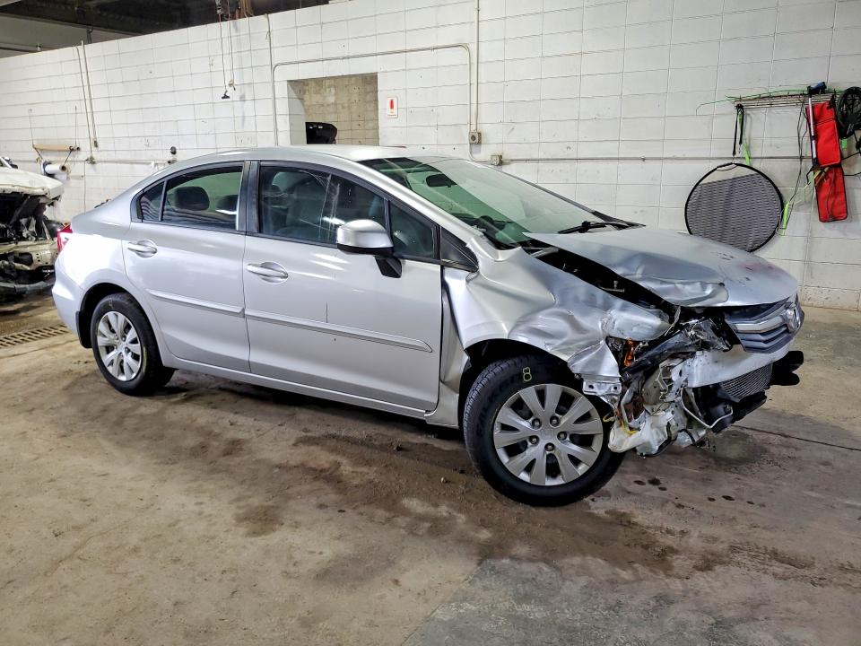 Photo 4 from auction – 2012 HONDA CIVIC with VIN 2HGFB2F59CH334838