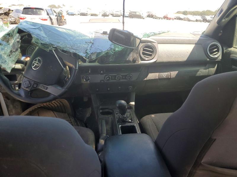 Photo 8 from auction – 2017 TOYOTA TACOMA with VIN 3TMAZ5CN4HM033011