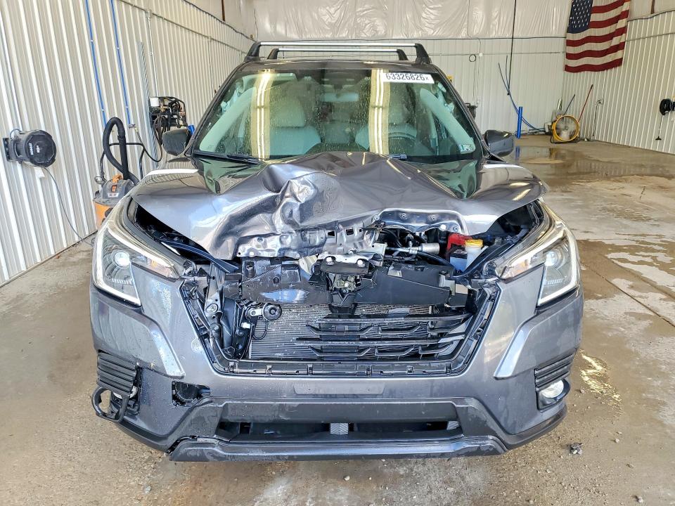 Photo 5 from auction – 2022 SUBARU FORESTER with VIN JF2SKAAC1NH462661