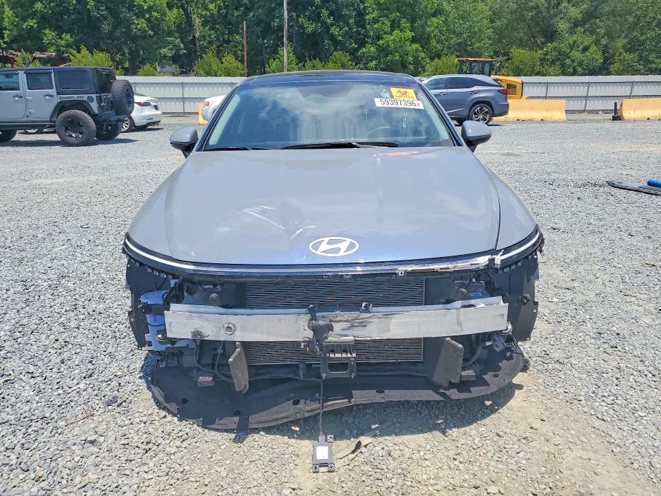 Photo 5 from auction – 2024 HYUNDAI SONATA with VIN KMHL14JA1RA425142