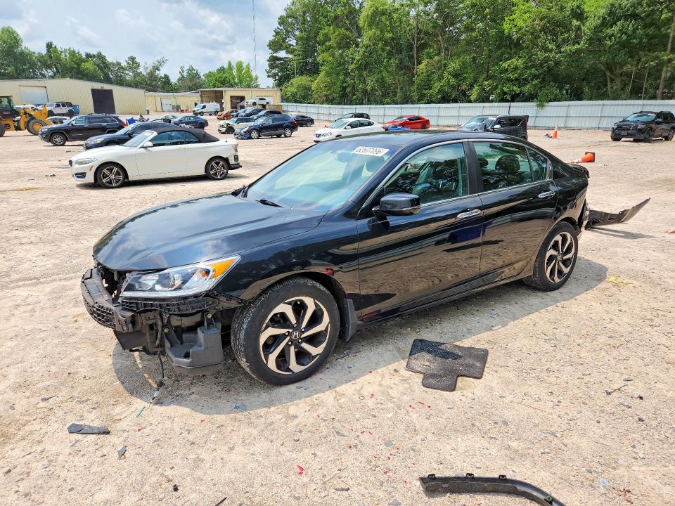 HONDA ACCORD 2017 with VIN 1HGCR2F88HA054584 - Photo from auction