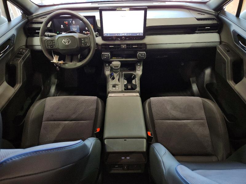 Photo 8 from auction – 2026 TOYOTA RAV4 with VIN 2T36CRAVXTW001902