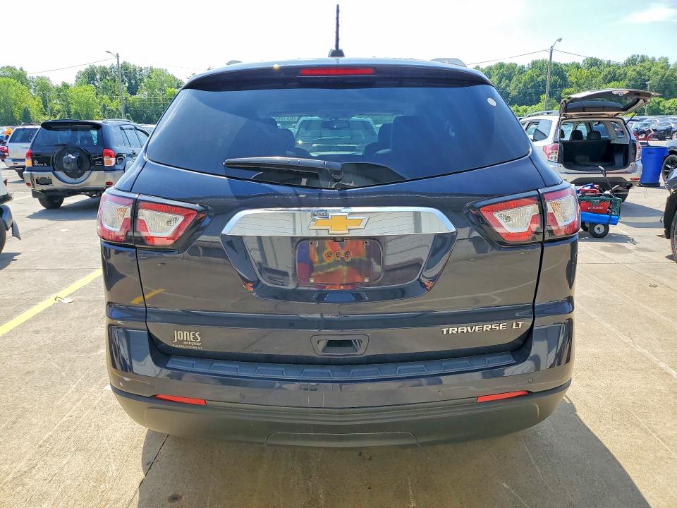 Photo 6 from auction – 2016 CHEVROLET TRAVERSE with VIN 1GNKRHKD6GJ259309
