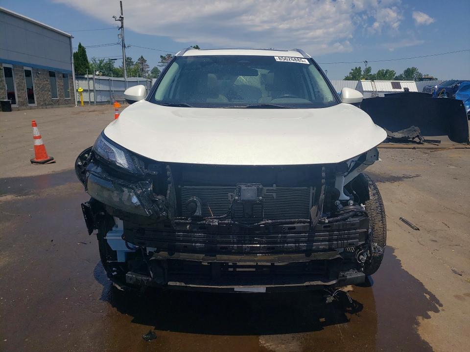 Photo 5 from auction – 2023 NISSAN ROGUE with VIN 5N1BT3BB0PC849856