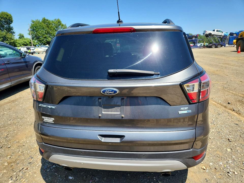Photo 6 from auction – 2017 FORD ESCAPE with VIN 1FMCU9GD5HUD55986