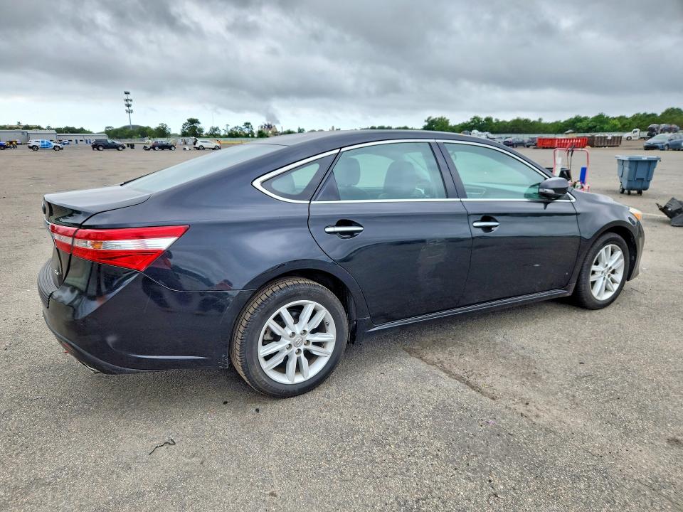 Photo 3 from auction – 2014 TOYOTA AVALON with VIN 4T1BK1EB6EU102675