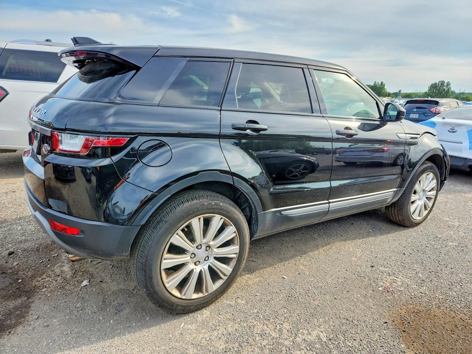 Photo 3 from auction – 2017 LAND ROVER RANGE ROVER EVOQUE with VIN SALVP2BG3HH225638