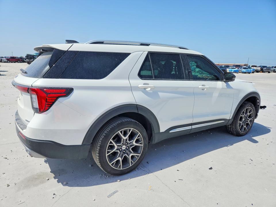 Photo 3 from auction – 2025 FORD EXPLORER with VIN 1FMWK8HC4SGC79055