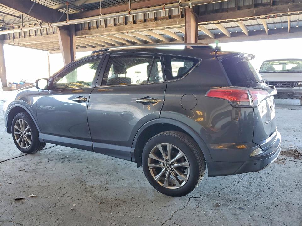 Photo 2 from auction – 2017 TOYOTA RAV4 with VIN JTMYFREV6HD095128