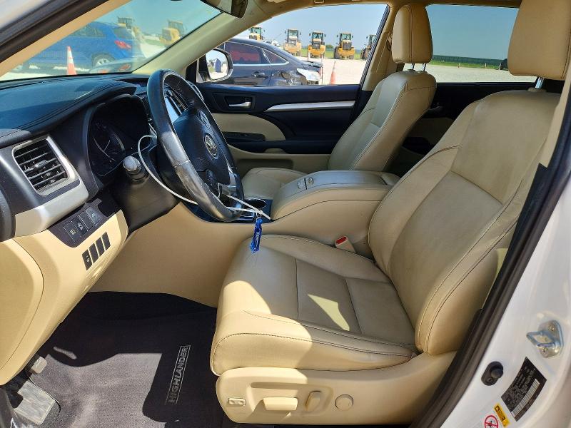 Photo 7 from auction – 2019 TOYOTA HIGHLANDER with VIN 5TDKZRFH2KS369457
