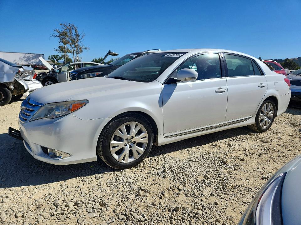 2012 TOYOTA AVALON - Търг №63165196