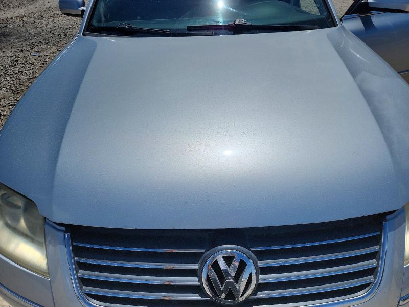Photo 11 from auction – 2003 VOLKSWAGEN PASSAT with VIN WVWYH63B03E062341