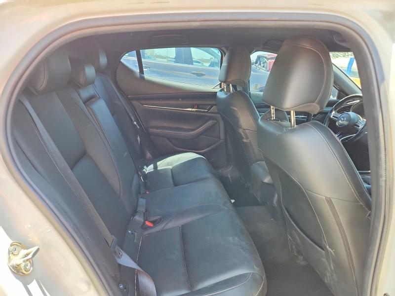 Photo 10 from auction – 2019 MAZDA 3 with VIN JM1BPBJM2K1125189