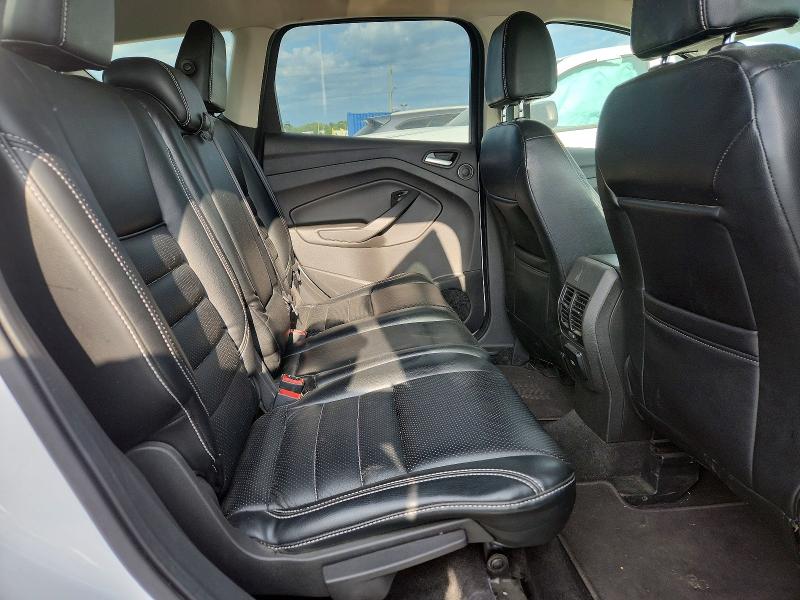 Photo 11 from auction – 2016 FORD ESCAPE with VIN 1FMCU0GX1GUB13457