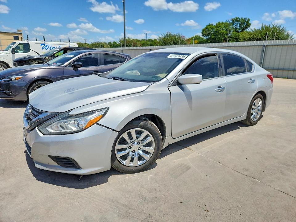 NISSAN ALTIMA 2017 with VIN 1N4AL3AP4HC124832 - Photo from auction