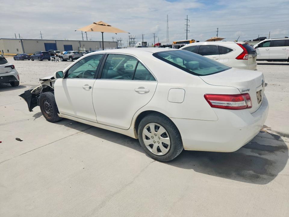 Photo 2 from auction – 2011 TOYOTA CAMRY with VIN 4T4BF3EK7BR140207