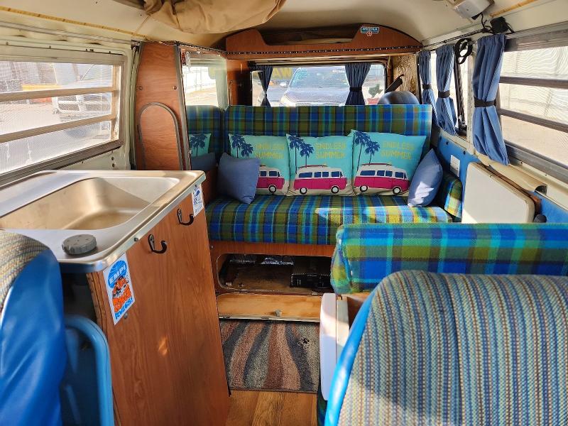 Photo 10 from auction – 1973 VOLKSWAGEN TRANSORTER with VIN 2332177340