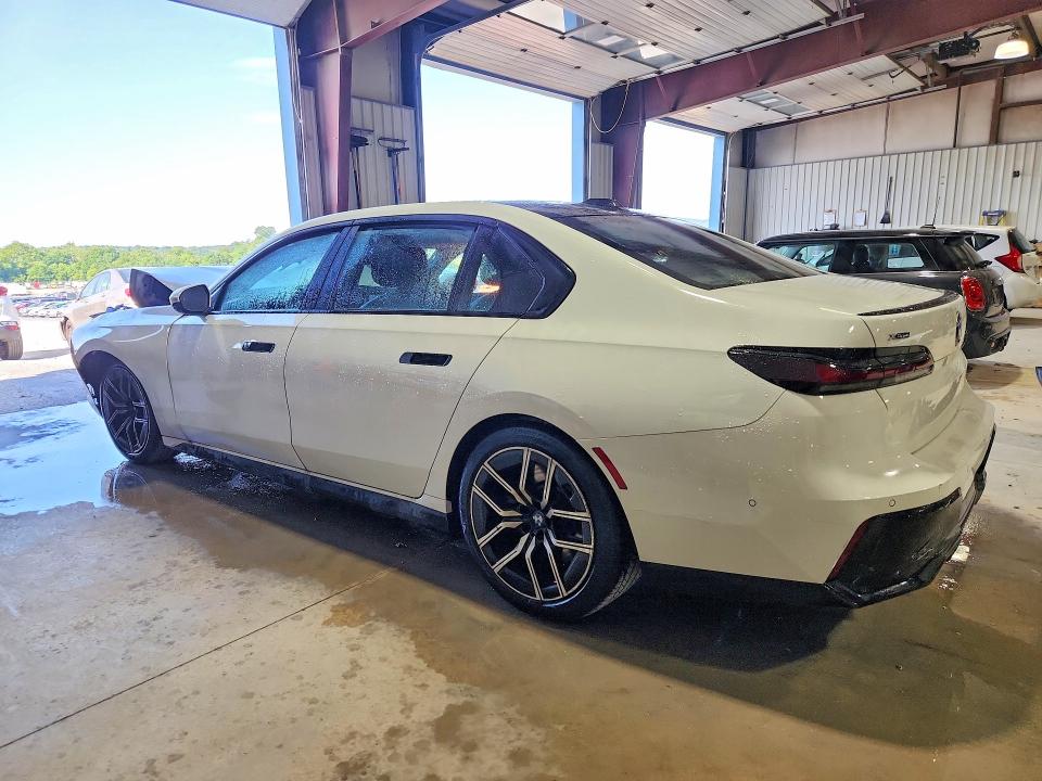 Photo 2 from auction – 2026 BMW 740 with VIN WBA33EH07TCX69553