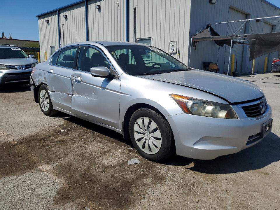 Photo 4 from auction – 2008 HONDA ACCORD with VIN JHMCP26388C045718