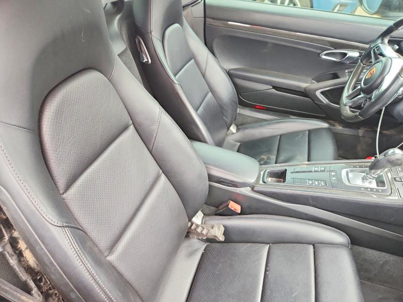 Photo 10 from auction – 2019 PORSCHE CAYMAN with VIN WP0AB2A89KS278143