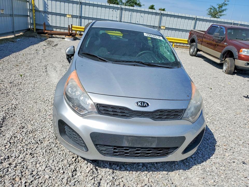 Photo 5 from auction – 2015 KIA RIO with VIN KNADM5A31F6442221