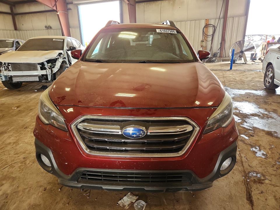 Photo 5 from auction – 2018 SUBARU OUTBACK with VIN 4S4BSAFC0J3323602