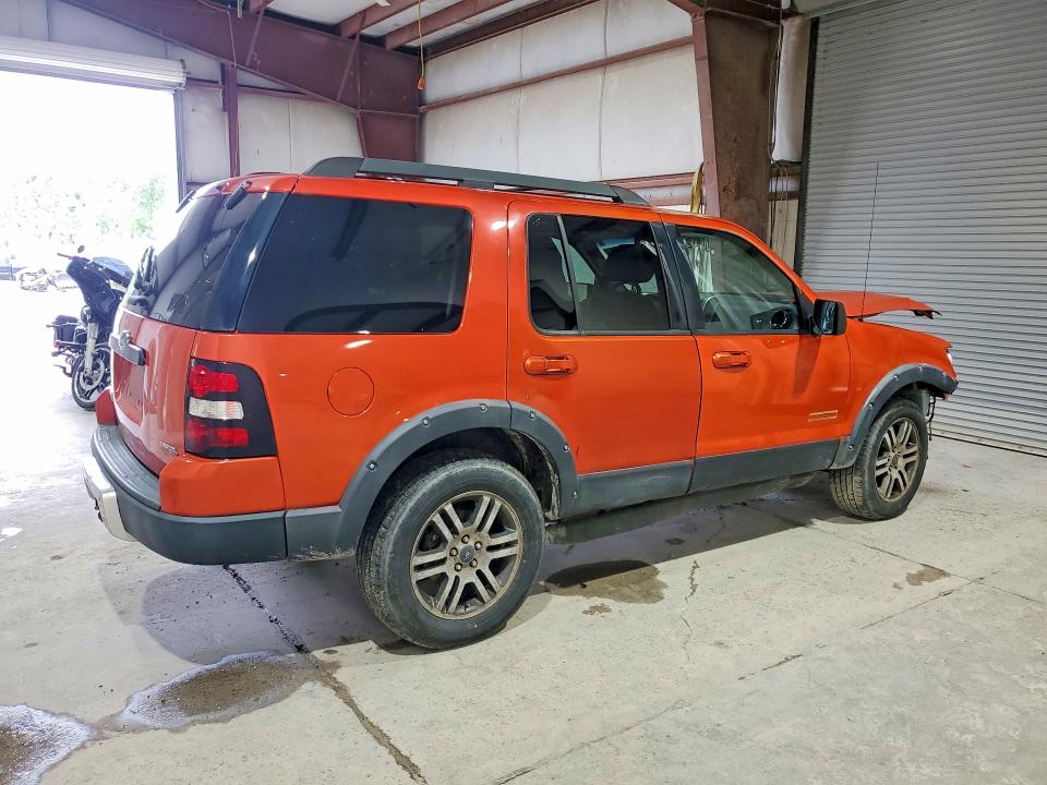 Photo 3 from auction – 2007 FORD EXPLORER with VIN 1FMEU73887UA94700