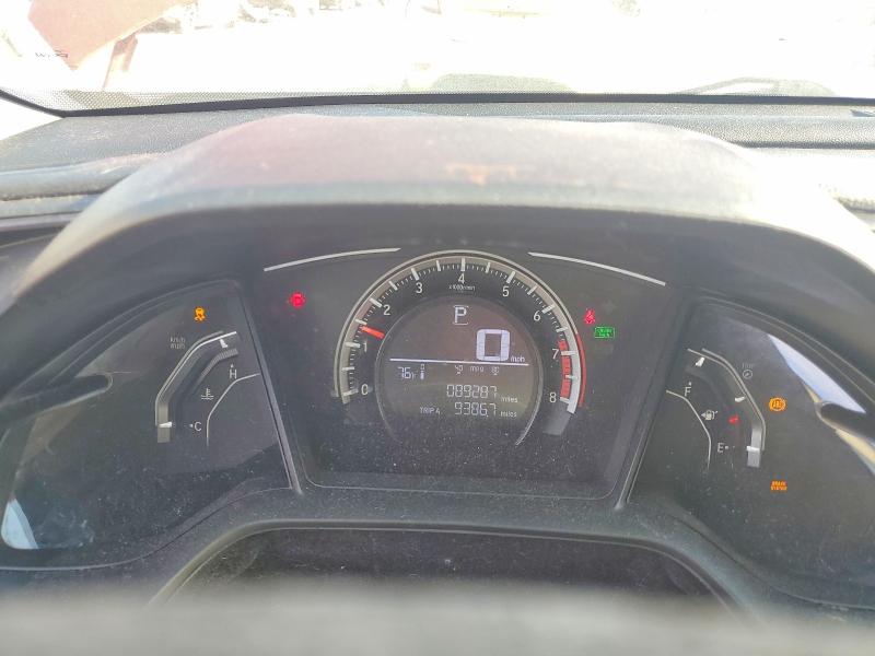 Photo 9 from auction – 2017 HONDA CIVIC with VIN 2HGFC2F57HH500861