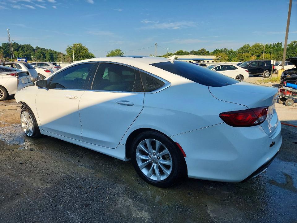 Photo 2 from auction – 2016 CHRYSLER 200 with VIN 1C3CCCCG9GN124350