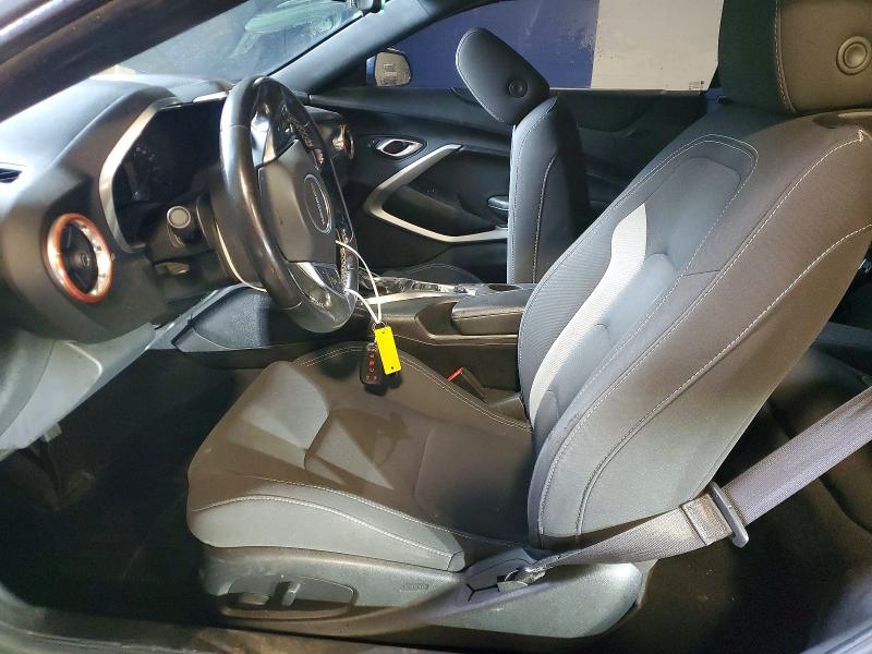 Photo 7 from auction – 2018 CHEVROLET CAMARO with VIN 1G1FB3DS4J0116748