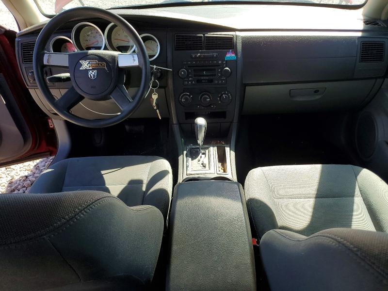 Photo 8 from auction – 2005 DODGE MAGNUM with VIN 2D4FV48V85H536879