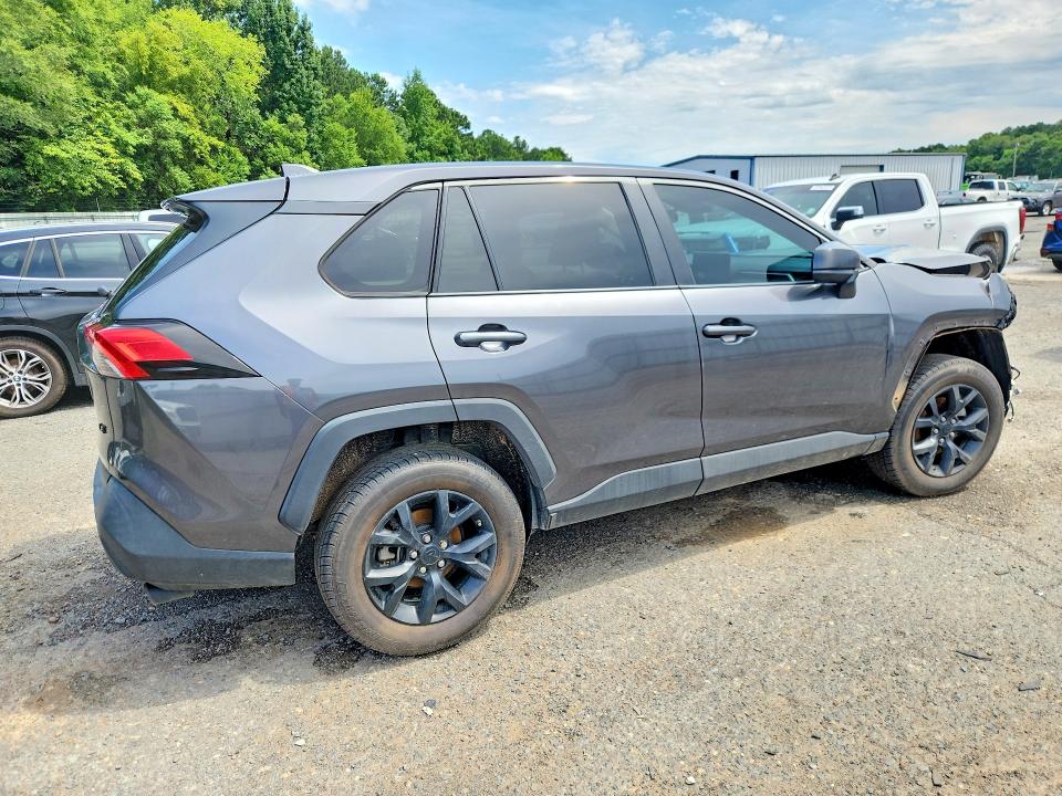 Photo 3 from auction – 2022 TOYOTA RAV4 with VIN 2T3H1RFV4NC176299