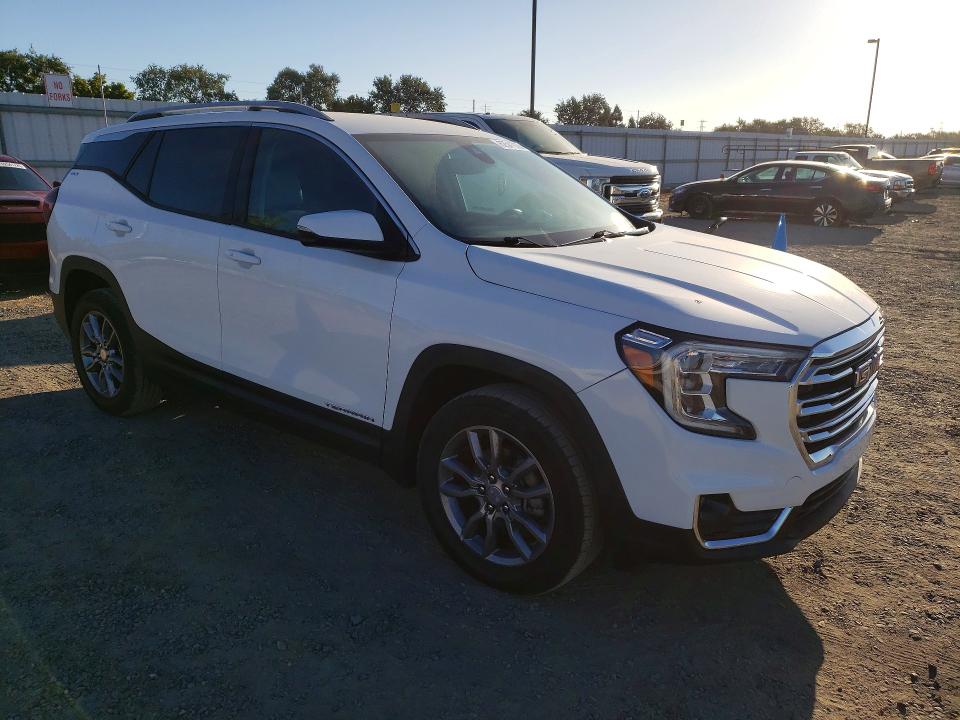 Photo 4 from auction – 2024 GMC TERRAIN with VIN 3GKALVEG4RL229543