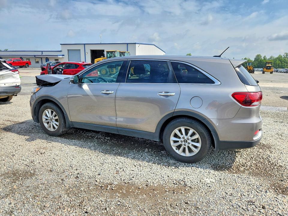 Photo 2 from auction – 2019 KIA SORENTO with VIN 5XYPG4A36KG479001