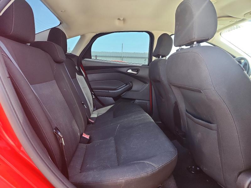 Photo 10 from auction – 2015 FORD FOCUS with VIN 1FADP3F26FL294511