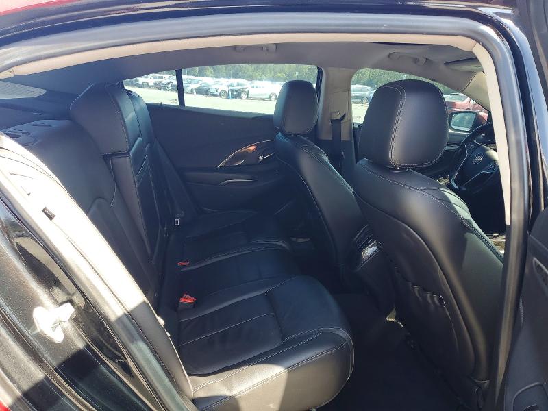 Photo 10 from auction – 2016 BUICK LACROSSE with VIN 1G4GB5G33GF250535