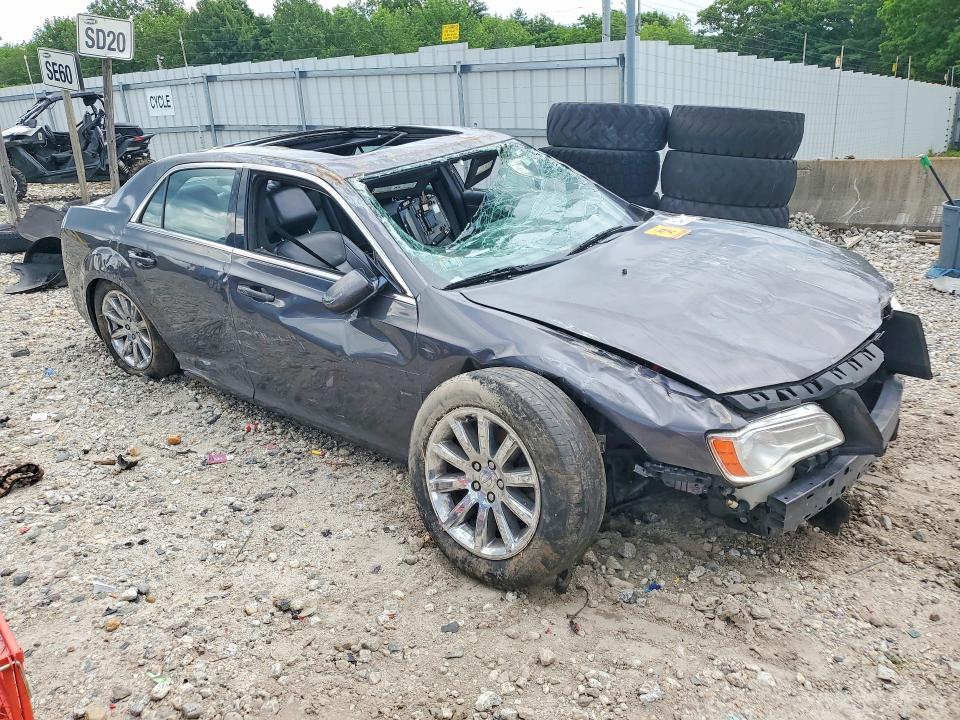 Photo 4 from auction – 2013 CHRYSLER 300 with VIN 2C3CCAAG5DH684989