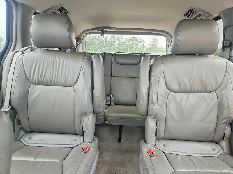 Photo 10 from auction – 2008 TOYOTA SIENNA with VIN 5TDBK22C88S015831