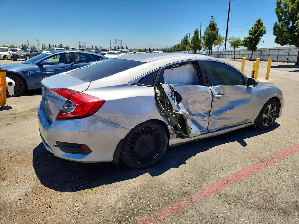 Photo 3 from auction – 2019 HONDA CIVIC with VIN 2HGFC2F62KH530091