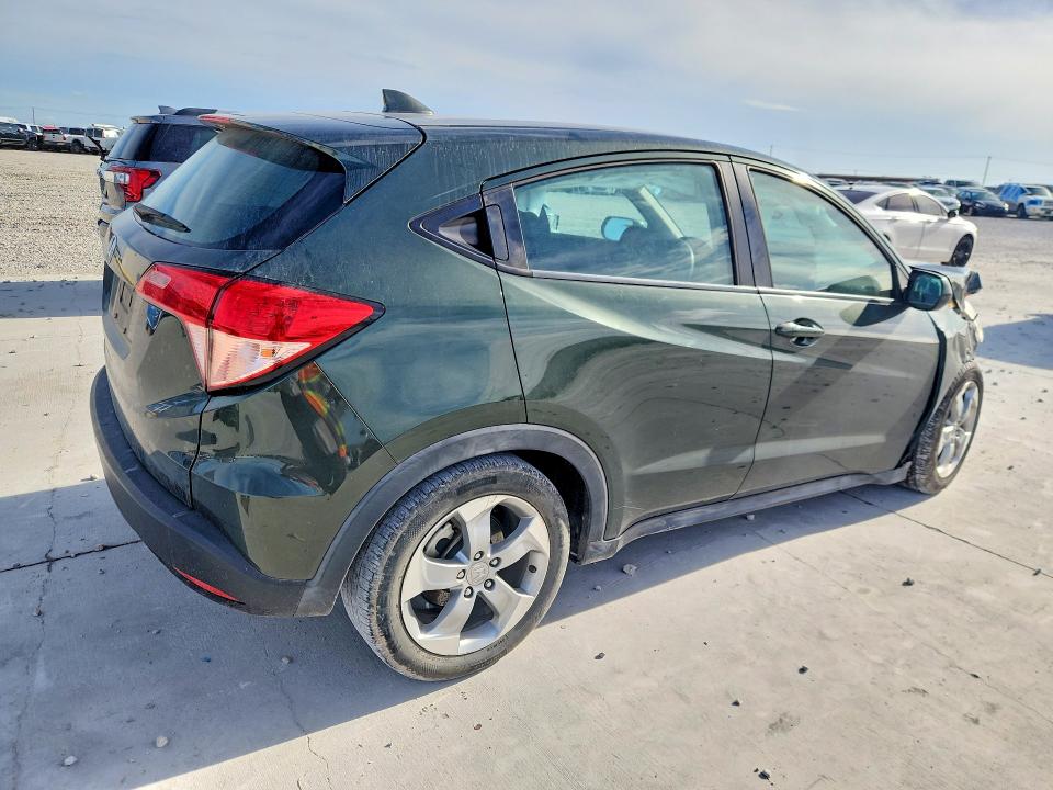 Photo 3 from auction – 2017 HONDA HR-V with VIN 3CZRU5H33HG702791