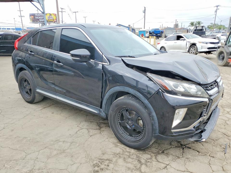 Photo 4 from auction – 2018 MITSUBISHI ECLIPSE CROSS with VIN JA4AT5AA1JZ039302