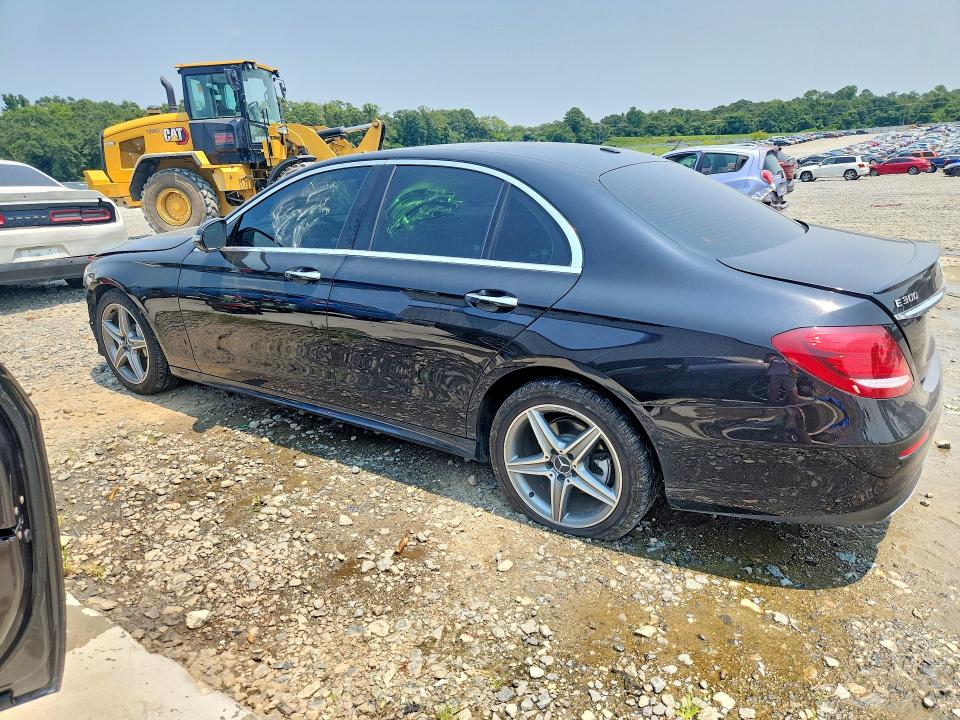 Photo 2 from auction – 2017 MERCEDES-BENZ E with VIN WDDZF4JB3HA042560