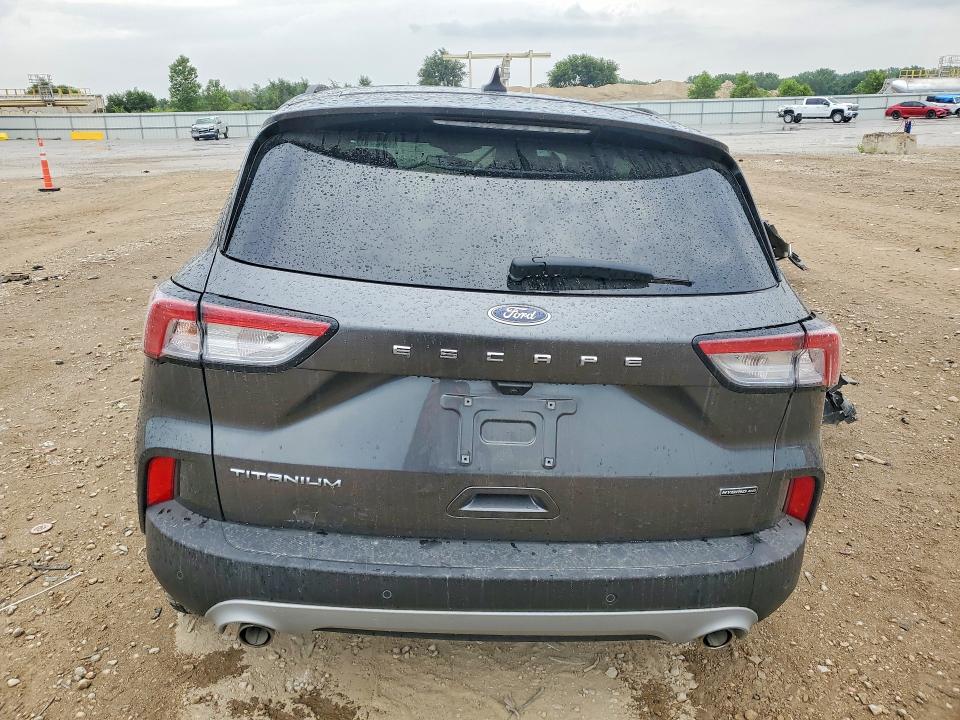 Foto 6 de la subasta – 2020 FORD ESCAPE con VIN 1FMCU9DZ7LUC32960