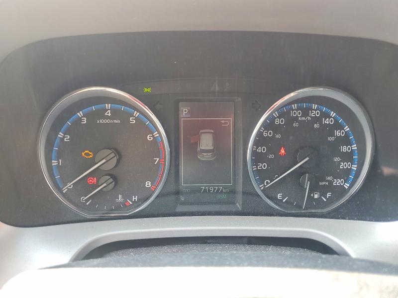 Photo 9 from auction – 2017 TOYOTA RAV4 with VIN 2T3RFREV0HW615010