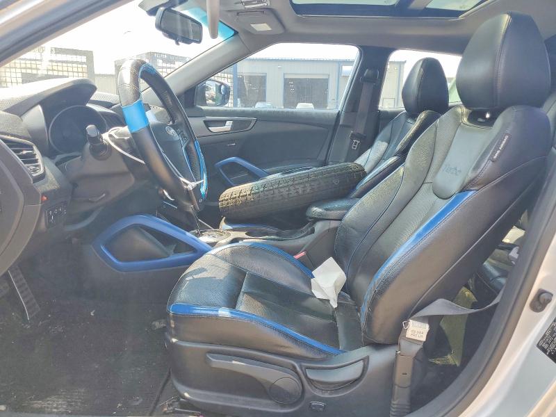 Photo 7 from auction – 2013 HYUNDAI VELOSTER with VIN KMHTC6AE2DU110477