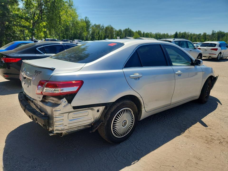 Photo 3 from auction – 2011 TOYOTA CAMRY with VIN 4T1BF3EKXBU179125