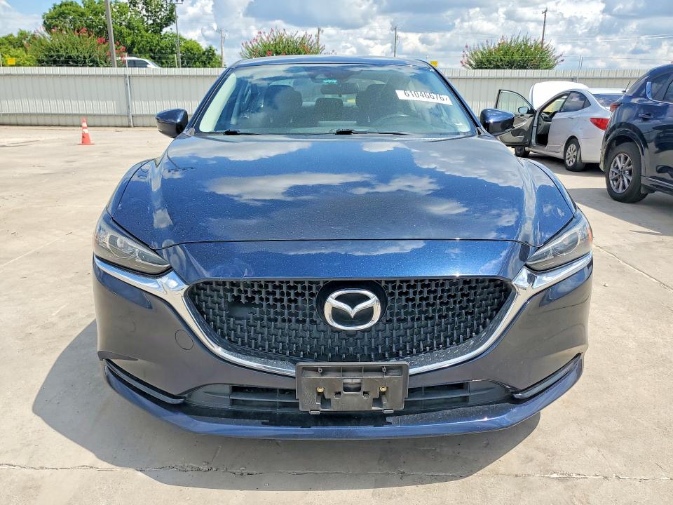 Photo 5 from auction – 2018 MAZDA 6 with VIN JM1GL1UM6J1334571