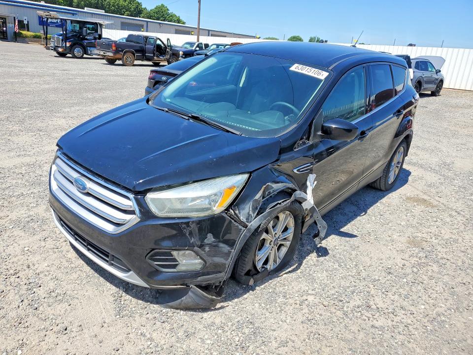 FORD ESCAPE 2017 with VIN 1FMCU0GD7HUC42603 - Photo from auction